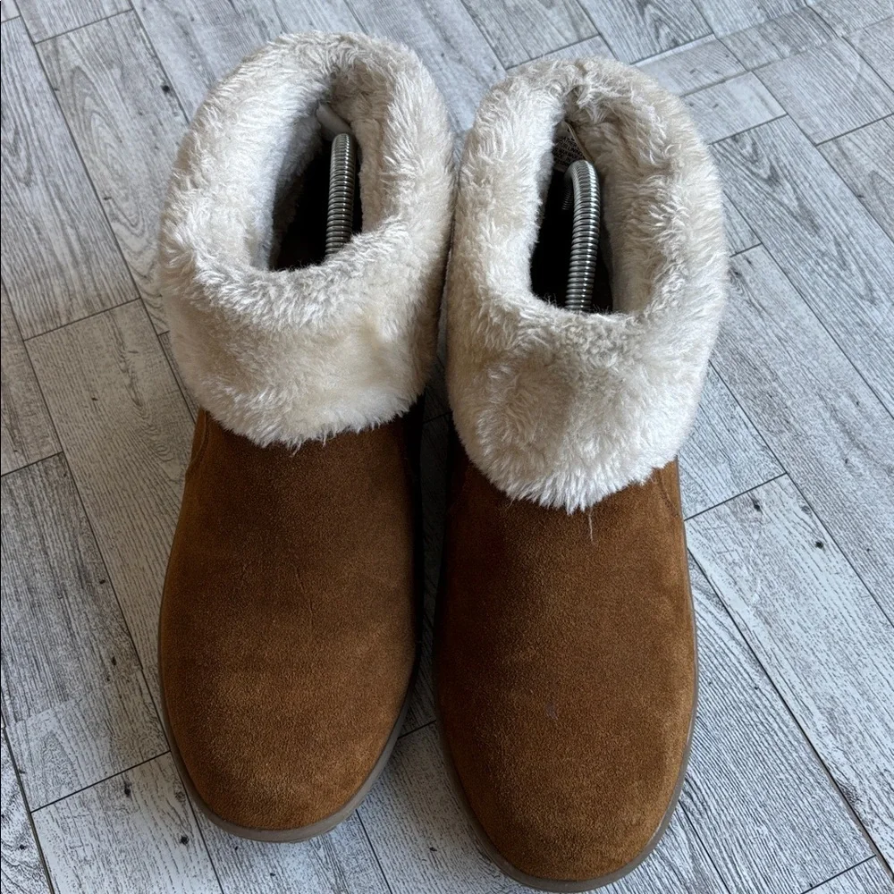 Minnetonka‎ Southtown Brown Suede Boots Water Resistant Ankle Bootie women’s 9